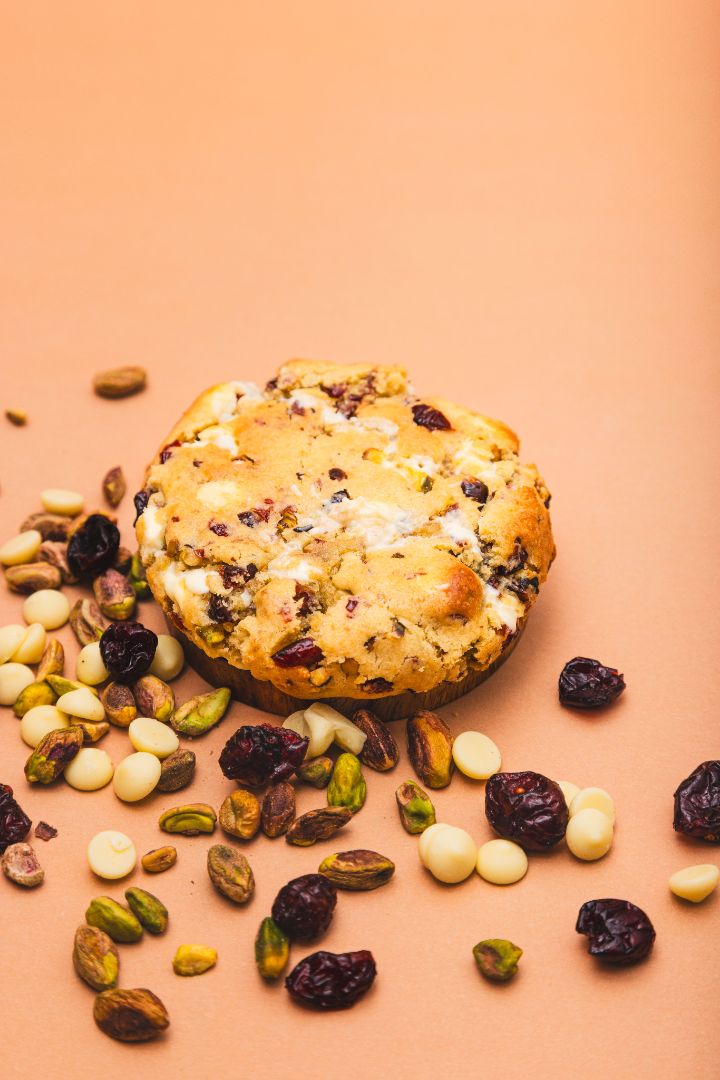 White Chocolate Cranberry & Pistachio