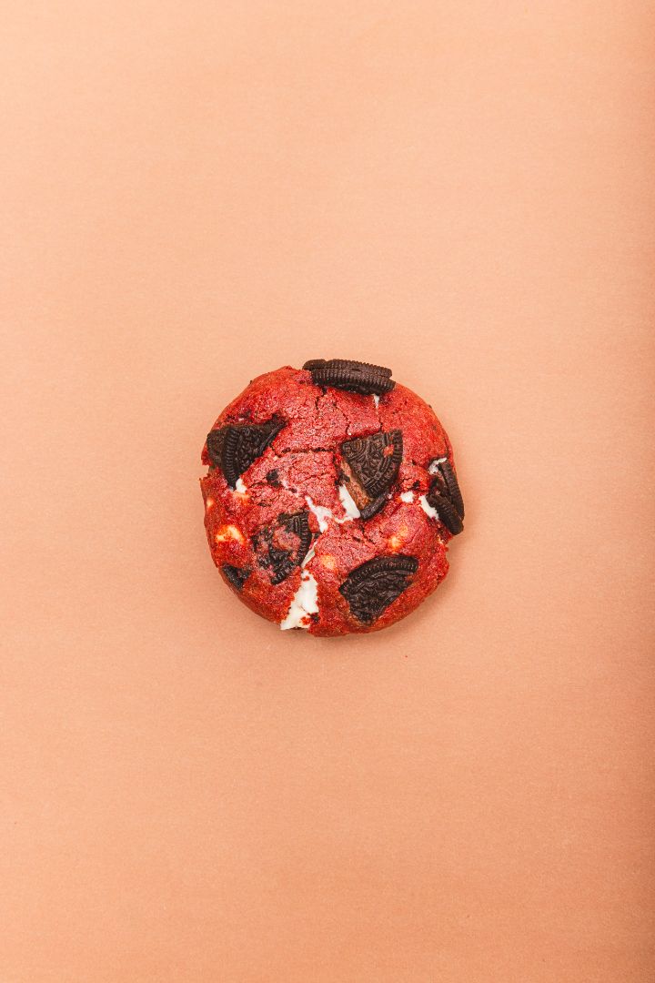 Red Velvet Oreo Cookie